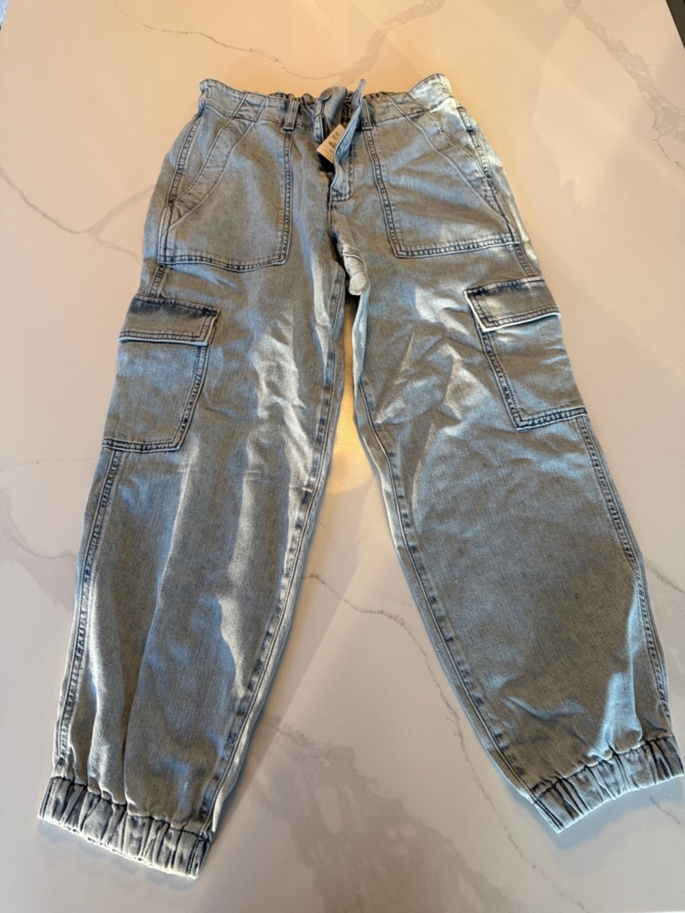 J. Crew light Wash Cargo Jogger Jeans